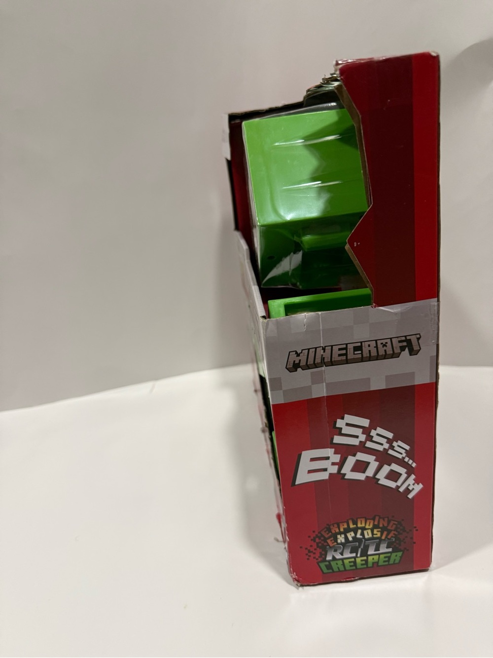 Mattel Minecraft Exploding RC Creeper Remote Control Toy - Picture 11 of 11